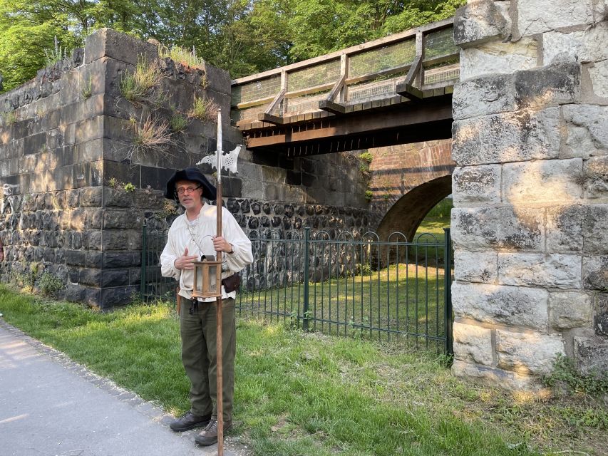 Düsseldorf: Guided Night Watchman Tour through Kaiserswerth - Why Kaiserswerth works so well after sunset