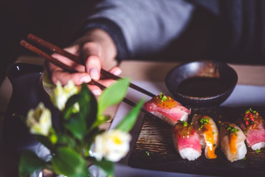 Düsseldorf: Sushi, Sake & Japanese Lifestyle Tour - Key points at a glance