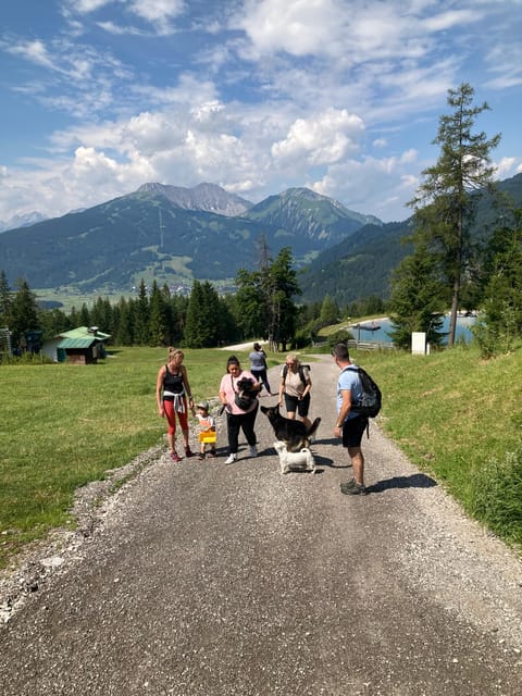 Ehrwald: Hiking Tour into breath taking Nature - A beginner-friendly walk, with sensible limits