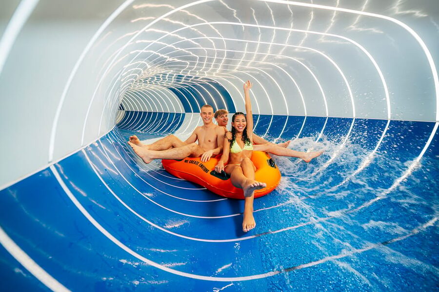 Erding: 1-Day Spa Ticket at Therme Erding - Outdoor garden time and loungers