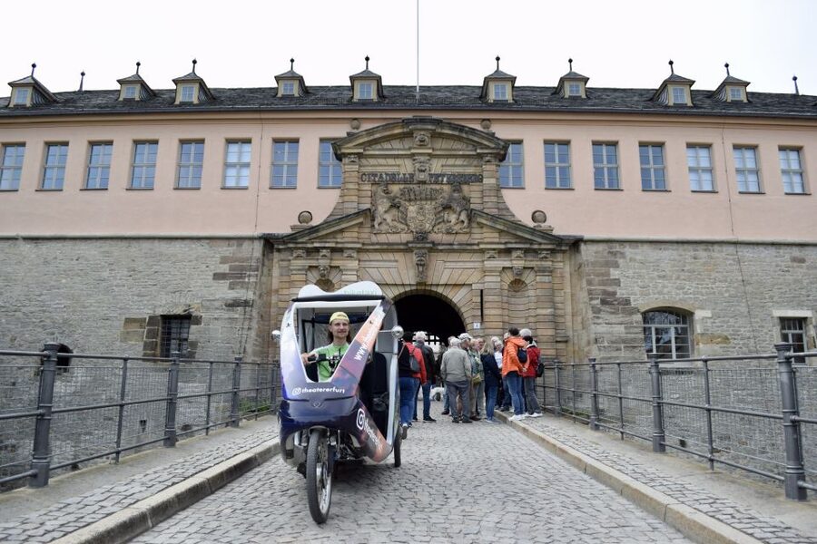 Erfurt: Guided Petersberg Citadel Tour by E-Rickshaw - Why the private format matters at $79