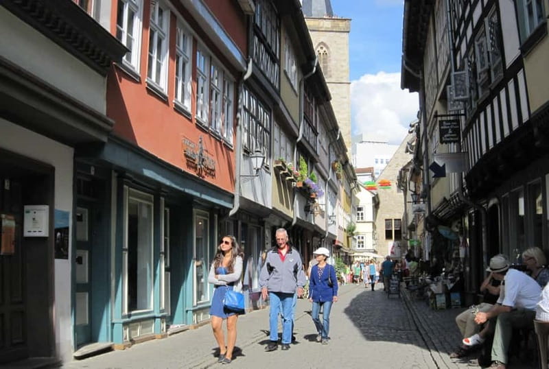 Erfurt: On the road with the Brückenkrämer. Walking tour with anniversary tasting. - The merchant family behind the public shop