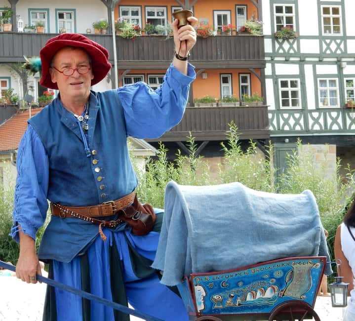 Erfurt: On the road with the Brückenkrämer. Walking tour with anniversary tasting. - Following Master Schwalbe through old Erfurt