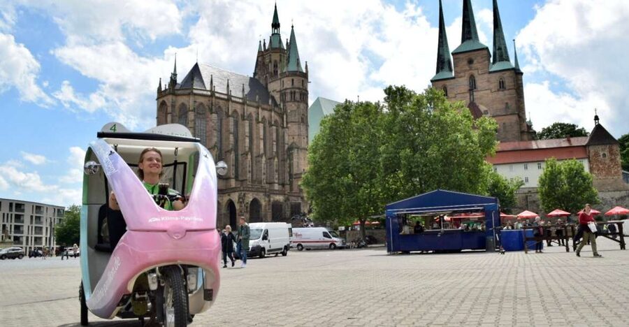 Erfurt: Private Guided Classic Old Town E-Rickshaw Tour - Why an e-rickshaw suits Erfurt’s compact old center