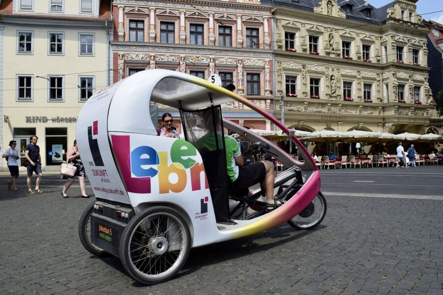 Erfurt: Romantic Rickshaw Tour For Two - The guides make the difference