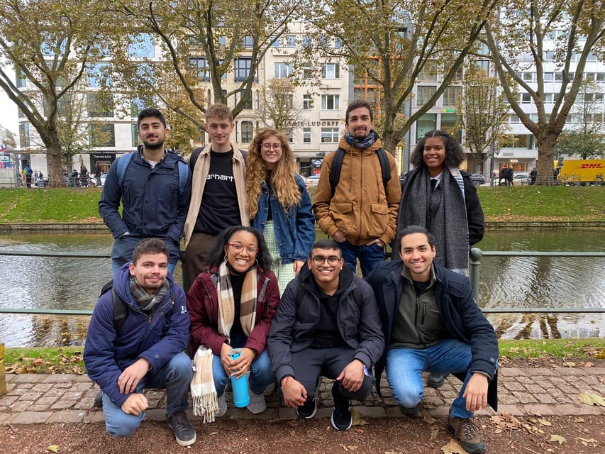 Explore Düsseldorf with Passionate tour guides! - Should you book this Düsseldorf tour?
