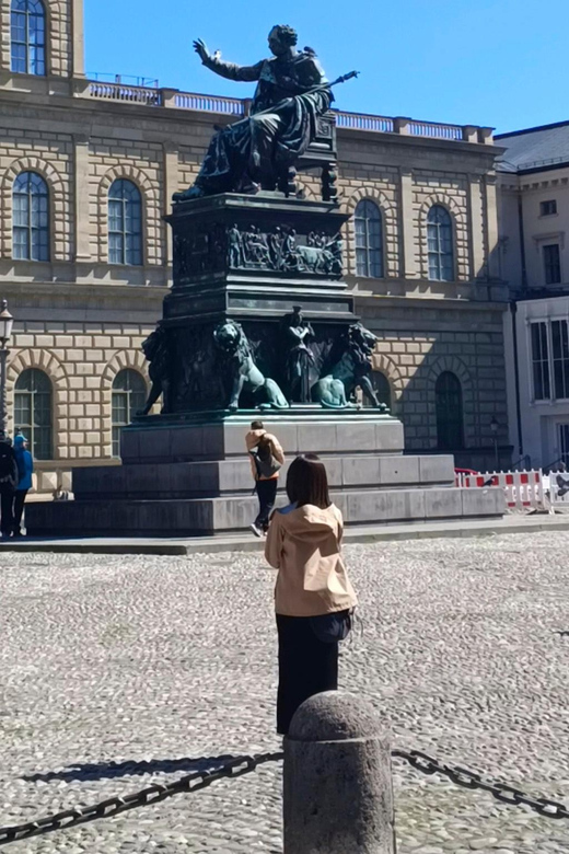 Exploring Munich by Pedicab: Premium Two Hour Tour - Who will enjoy this most