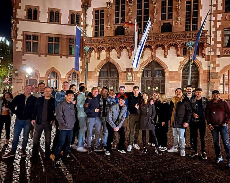 Frankfurt Bachelor(ette) Party with a Night PubCrawl - Starting on Kleine Rittergasse in Old Sachsenhausen