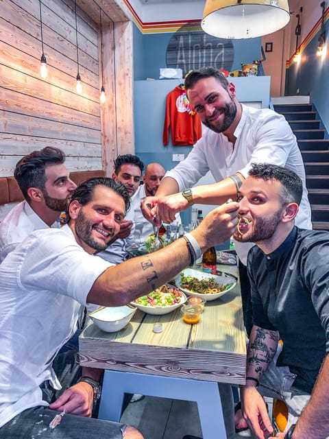 Frankfurt: Food Tour to 3-4 Local Food Spots - The four-hour pace and stop count