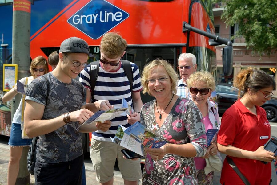 Frankfurt: Hop-On, Hop-Off Grand or Express Bus Ticket - Messe, Hauptbahnhof, and the city’s practical side
