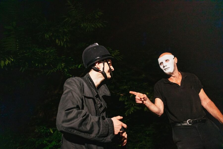 Frankfurt: Jack the Ripper Fright Tour - Günthersburgpark after dark