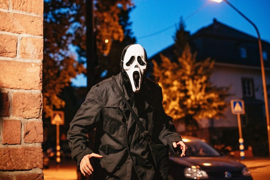 Frankfurt: Jack the Ripper Fright Tour - The guide makes or breaks the evening