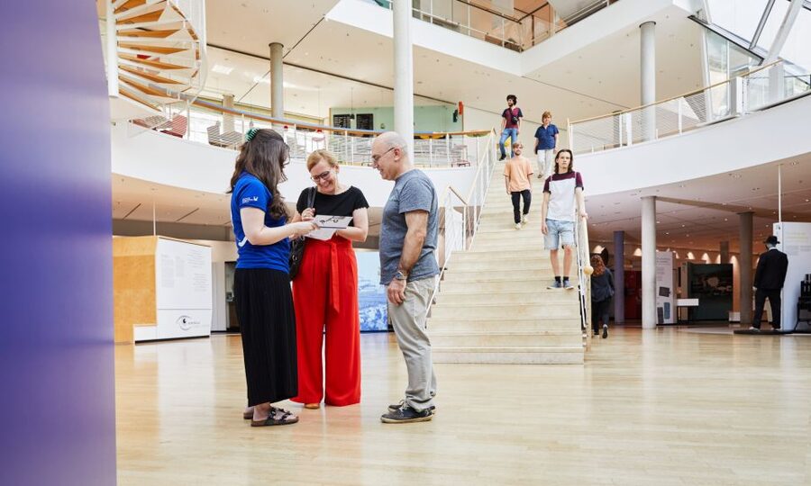 Frankfurt: Museum of Communication Exhibitions - Start with the permanent exhibition and take your time