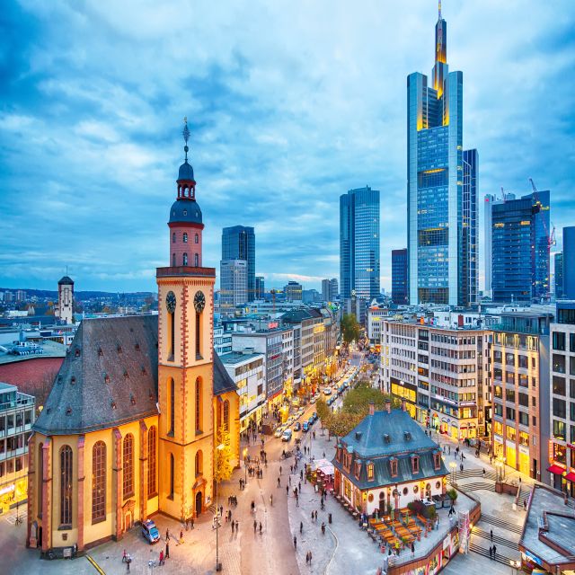 Frankfurt: Private German Beer Tasting Tour in Old Town - Food at the three-hour and four-hour options