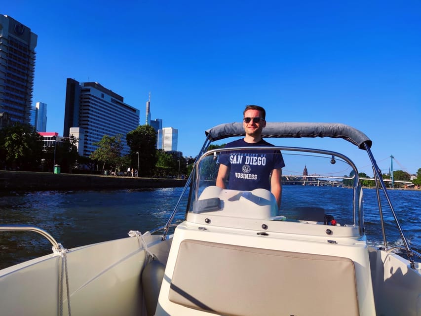 Frankfurt: Private Romantic Skyline Boat Tour - What $293 means in practical value