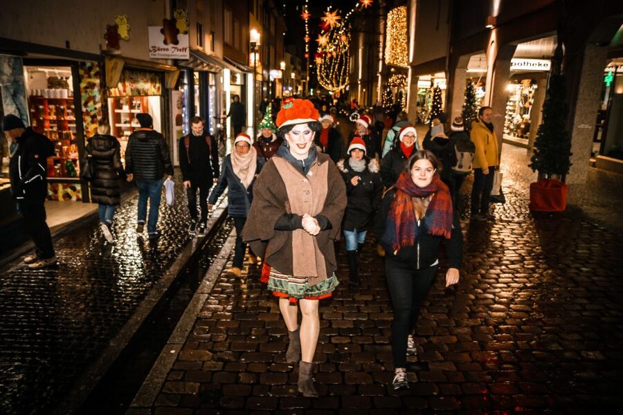 Freiburg: Christmas Tour with Drag Queen Betty BBQ - Why Betty BBQ changes the value of the tour