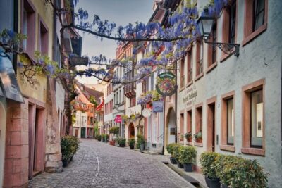 Freiburg im Breisgau: old town privat walking tour Italian