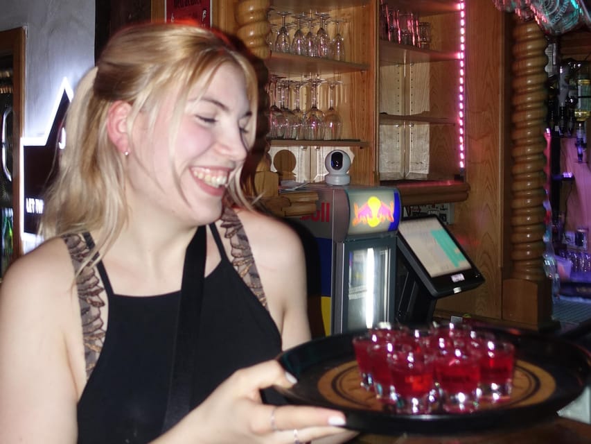 Freiburg: Private pub crawl with insider-guide & free shots - Free shots, drink offers, and the anti-hangover pack
