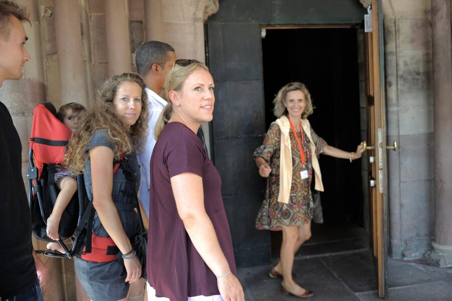 Freiburg: Tour of the city with cathedral visit - Starting at Rathausplatz with Freiburg under your feet