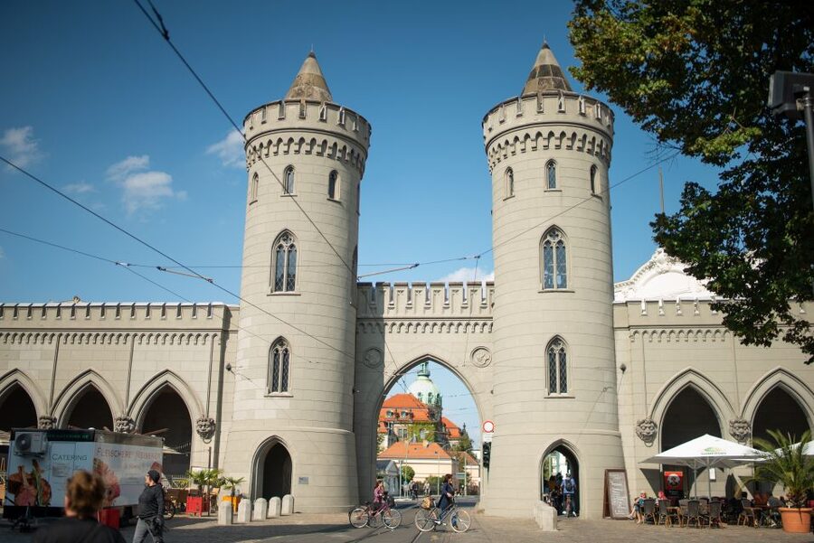 From Berlin: Gardens & Palaces of Potsdam Bike Tour - Key points to know before booking