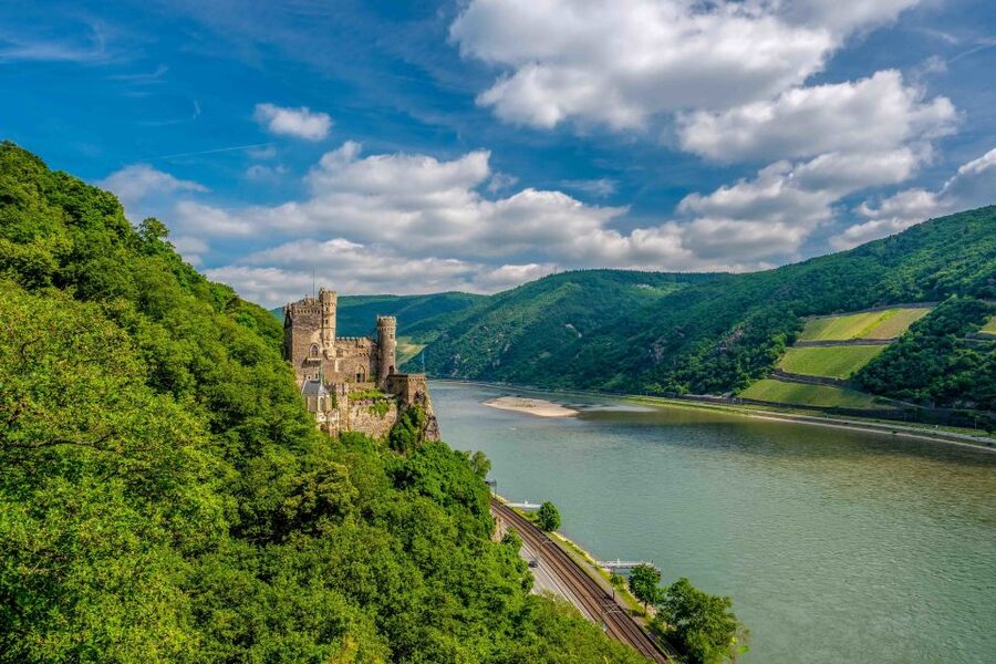 From Frankfurt: Rhine Valley Day Trip - Leaving Frankfurt from Wiesenhüttenplatz