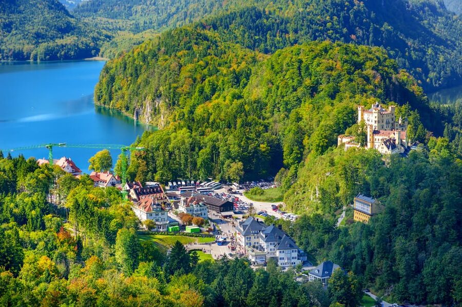 From Hohenschwangau: Tour to Neuschwanstein Castle - Returning by horse carriage