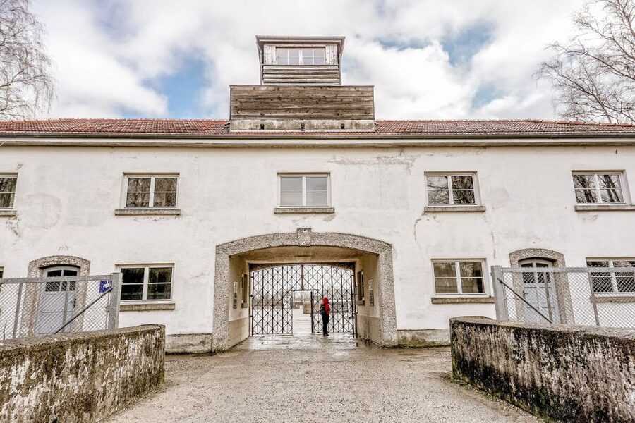 From Munich: Dachau Memorial Site Day Tour - Morning or afternoon: choosing the better departure