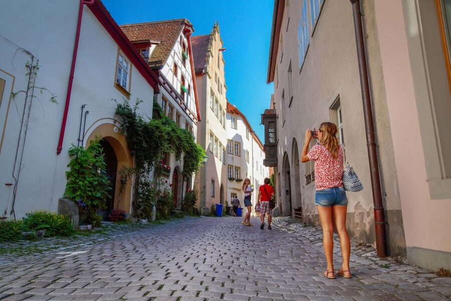 From Munich: Rothenburg and Nördlinger Ries Day Trip by Bus - Free time in Rothenburg ob der Tauber