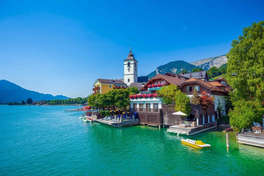 From Munich: Salzburg, St. Wolfgang, and the Salzkammergut - From Karlsplatz to the Bavarian Alps