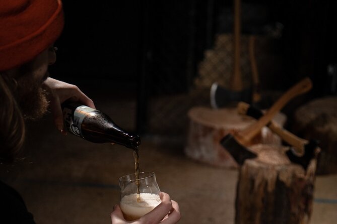Guided Axe Throwing Experience in Frankfurt Altstadt - Meeting at Töngesgasse 4 in Altstadt