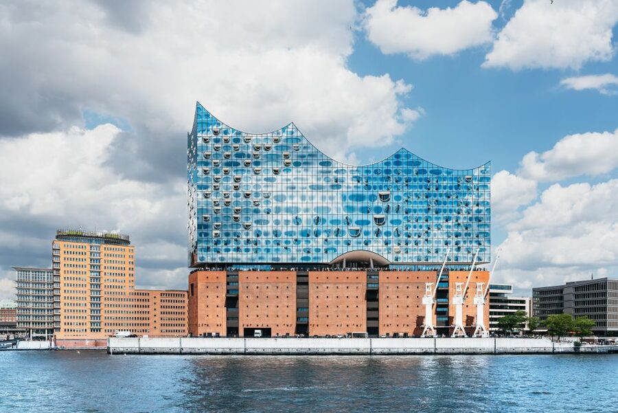 Hamburg: 1-Hour Harbor Sightseeing Cruise with HafenCity - Who should book this cruise?