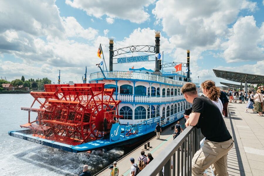 Hamburg: 1-Hour Harbor Sightseeing Cruise with HafenCity - Is $30 a fair price?