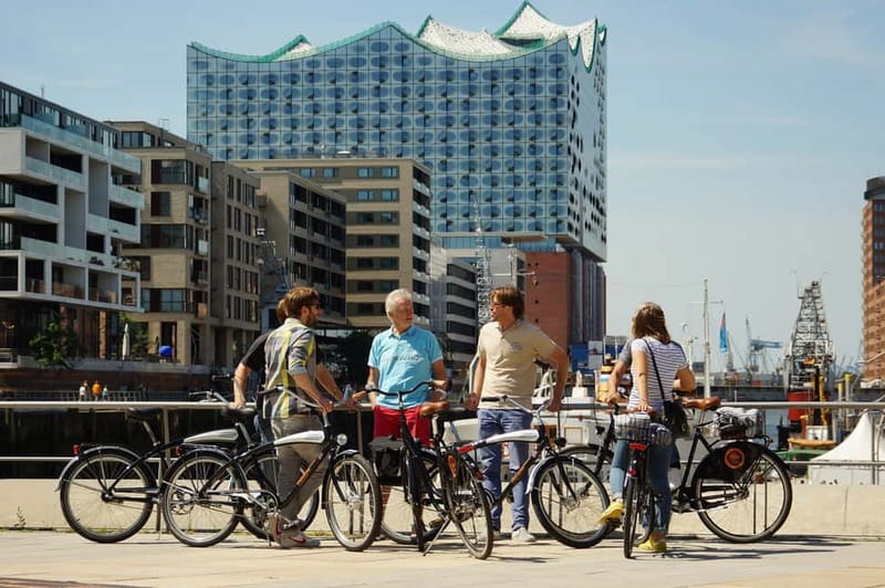 Hamburg 3-Hour Bike Tour - Why a bicycle is a smart way to see Hamburg