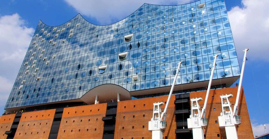 Hamburg: Elbphilharmonie Highlights and Plaza Guided Tour - Seeing the Elbphilharmonie at full size