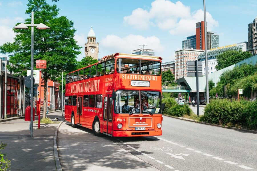 Hamburg: Hop-On Hop-Off Bus with Alster or Harbor Cruise - Key points to know before you board