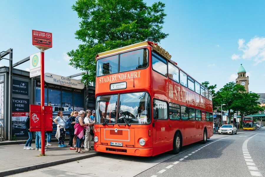 Hamburg: Line A Sightseeing Hop-On Hop-Off Bus Tour - Jungfernstieg and the Hamburg Rathaus