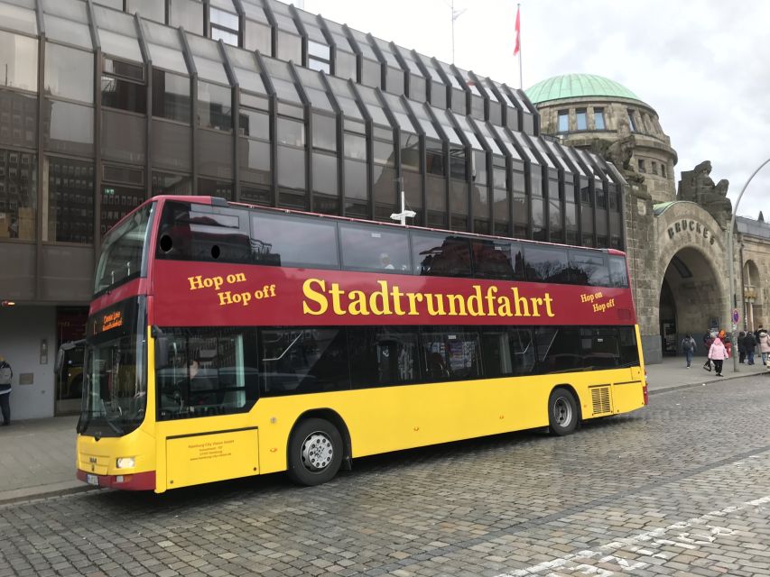 Hamburg: Line C Sightseeing Hop-On Hop-Off Bus Tour - Fish market and St. Pauli Piers