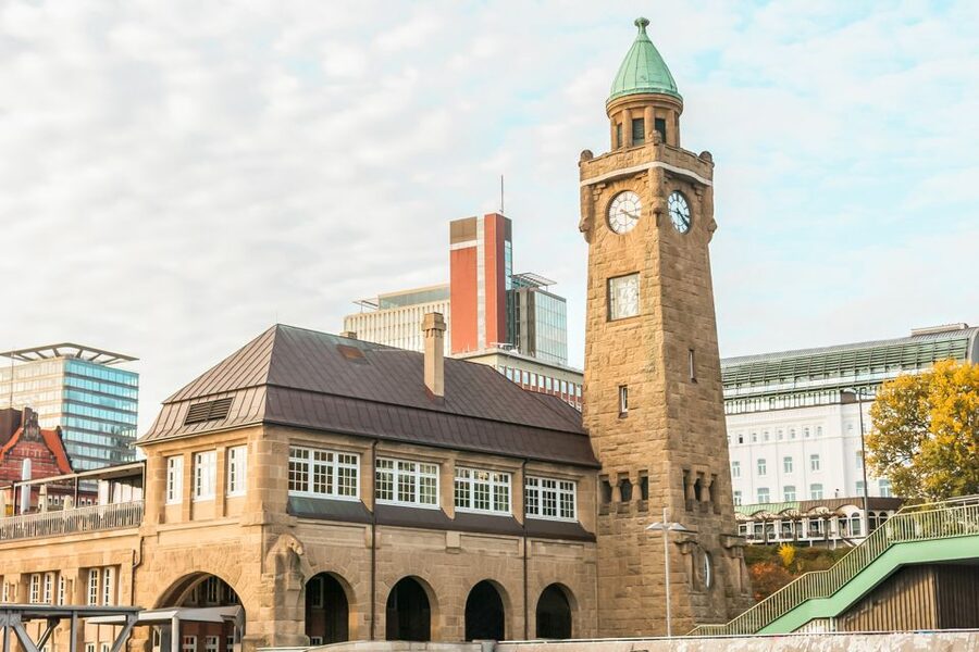 Hamburg: Night Watchman's Tour of St. Pauli in German - Who should book this walk