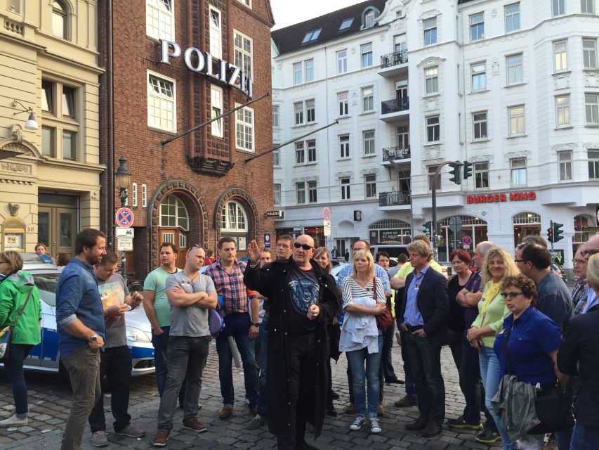 Hamburg: Original Kiez Tour in German with Eddy Kante - Who will enjoy this St. Pauli tour most