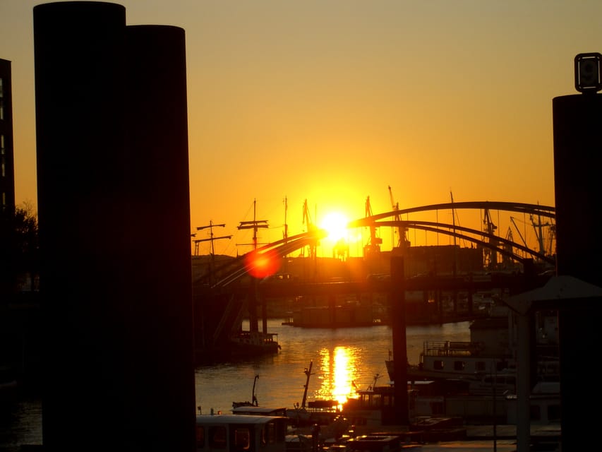 Hamburg: Private - Town Hall, Speicherstadt, Elbphilharmonie - Starting beneath Hamburg’s grand Rathaus