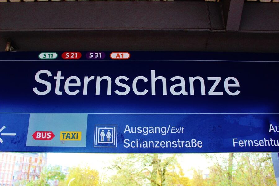 Hamburg: Schanzenviertel Culinary Tour - What happens during the three-hour walk