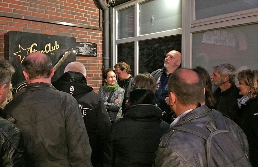 Hamburg: St. Pauli Highlights Guided Tour with Beer for 18+ - Herbertstraße and the adult side of the district