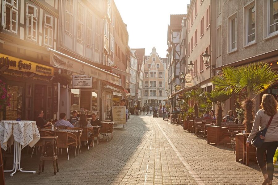 Hannover: Guided Old Town Walking Tour - Key points to know before you book