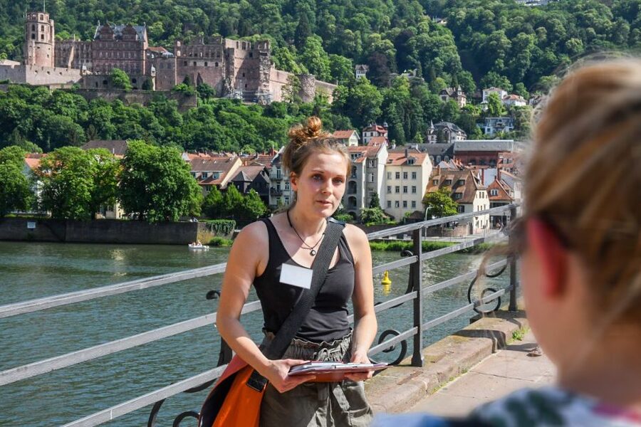 Heidelberg: Entertaining Guided Tour to Old Town Highlights - Hear how Goethe, Luther, Heine, and Twain fit the city