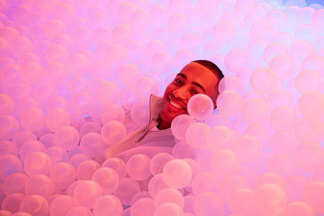 IKONO Berlin. Immersive Experience - The ball pit, arcade games, and photo stops