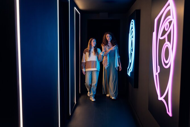 IKONO Berlin. Immersive Experience - The welcome from the staff