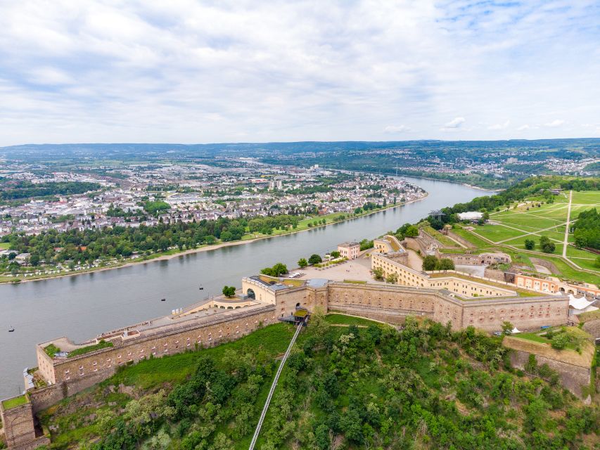 Koblenz: Old Town Sightseeing Cruise along the Rhine - Niederwerth and Vallendar from the deck