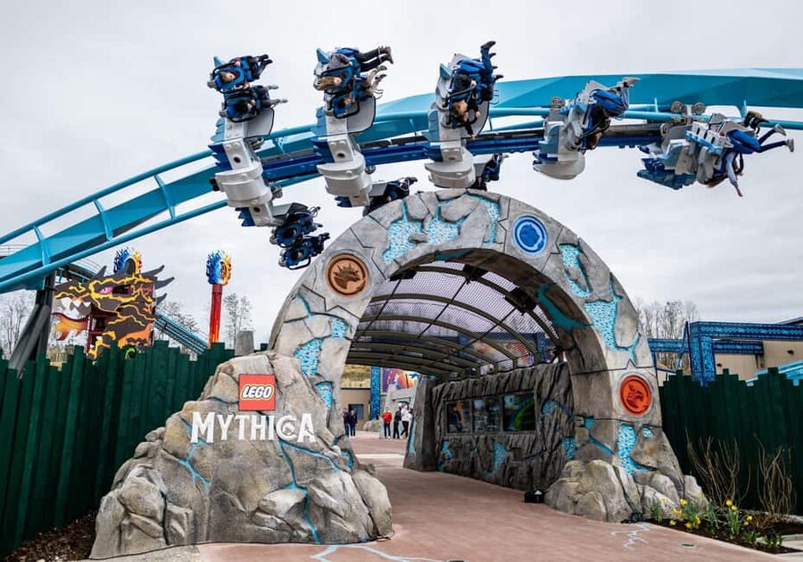 LEGOLAND® Deutschland Resort: Admission Ticket - NINJAGO World and Flying Ninjago