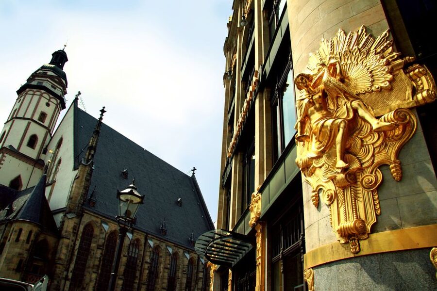 Leipzig: 1.5-Hour Historical Walking Tour in German - Greenlanders, Shakespeare, and other odd turns