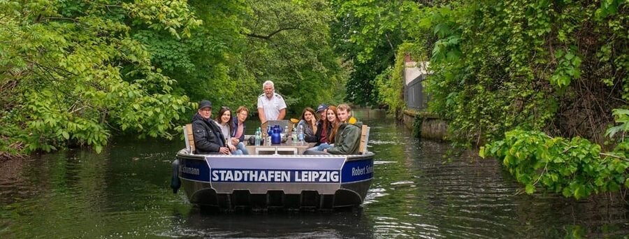 Leipzig: 2-hour Auwald Motorboat Tour - Leaving Schreberstraße 20 and the city harbor